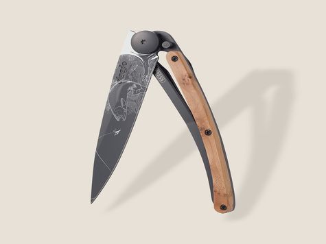 Deejo 37g, Juniper wood / Trout